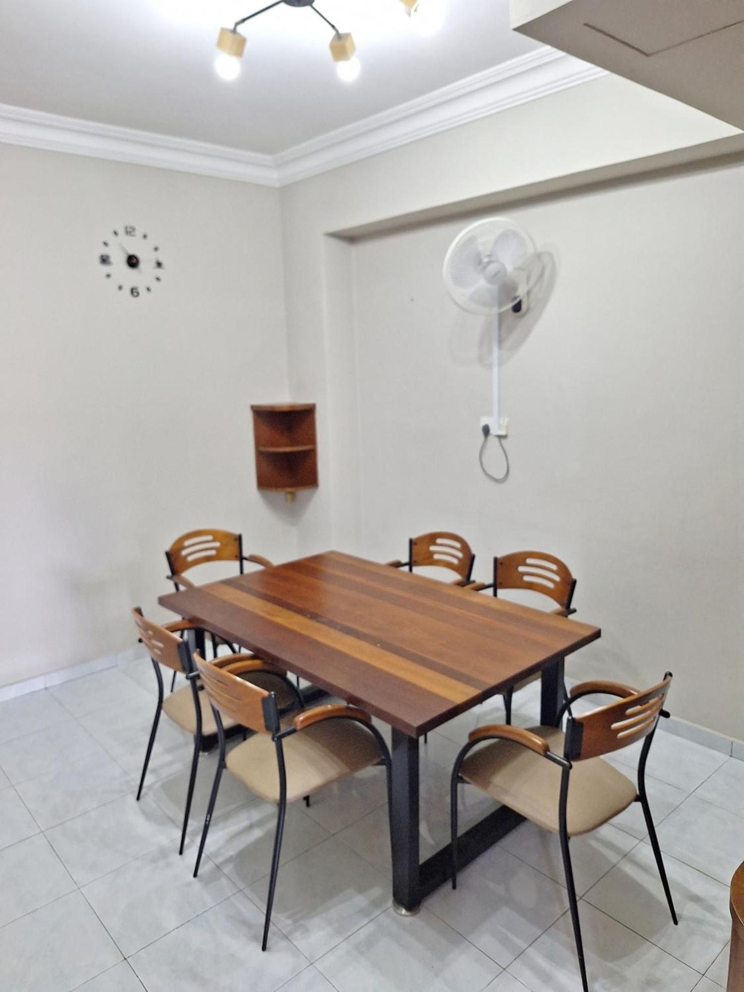 23 Sri Kluang Homestay - Up To 15Pax Luaran gambar